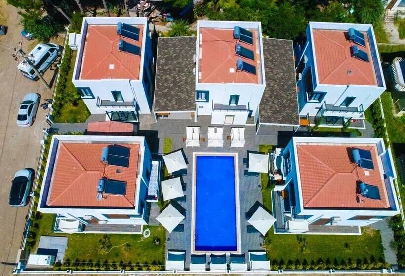 Cunda Rota Garden Otel