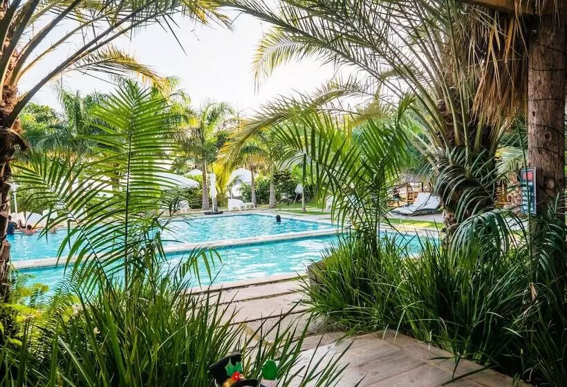 Hotelli Coconut Paradise Beach