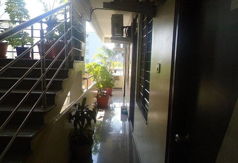 فندق Sai Ram Residency