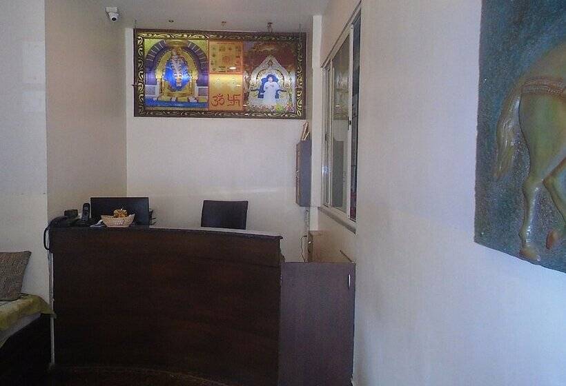 فندق Sai Ram Residency