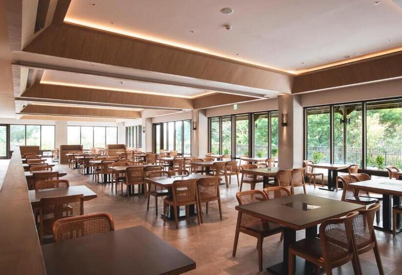 هتل Samiling Resort