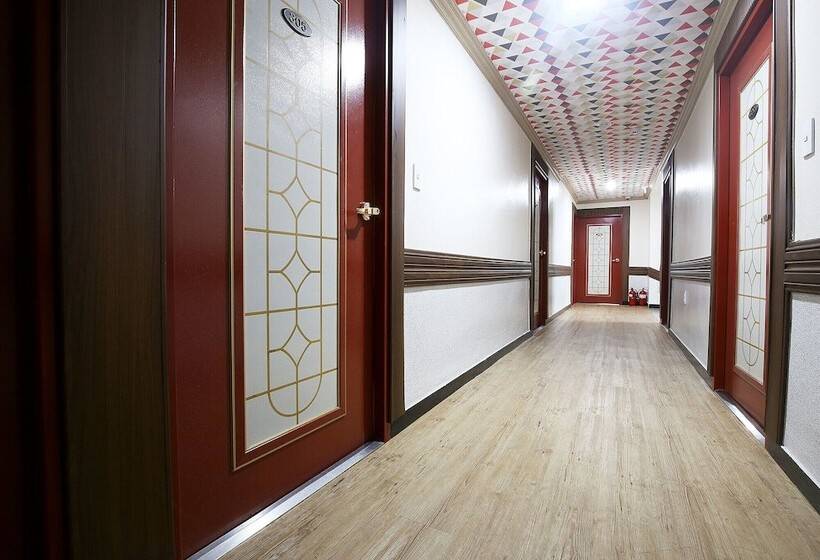 모텔 Buyeo Moonstone