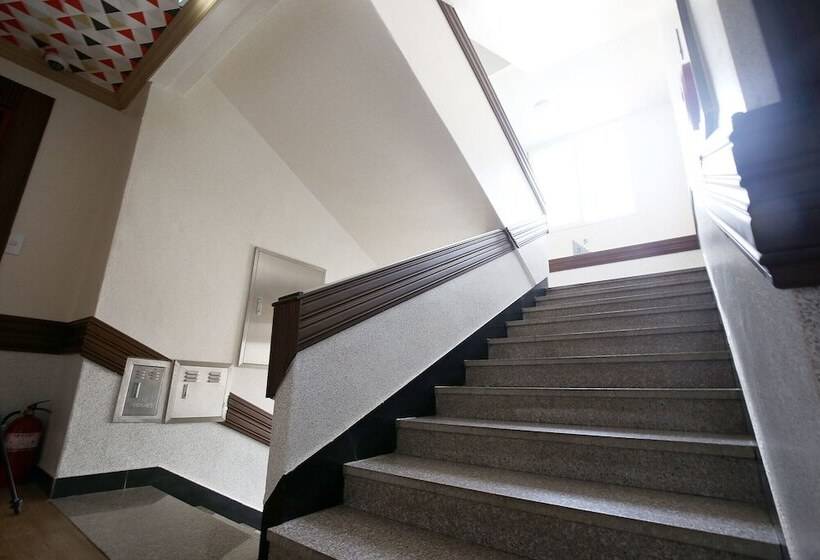 모텔 Buyeo Moonstone