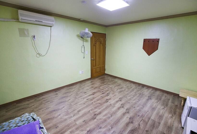 모텔 Buyeo Moonstone