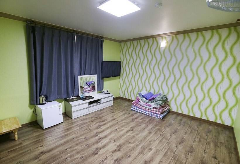 모텔 Buyeo Moonstone