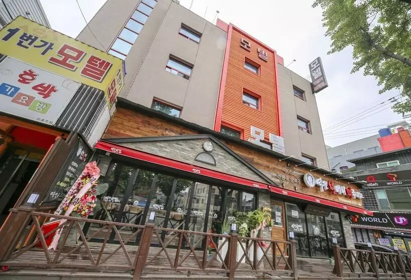Motelli Daegu Daemyeongdong 1st Avenue