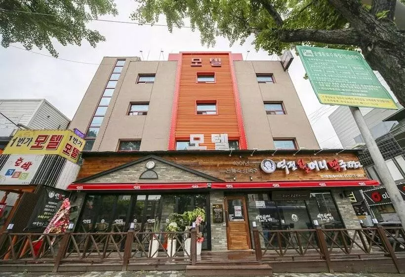 Motelli Daegu Daemyeongdong 1st Avenue