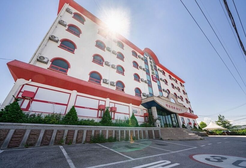 מוטל Gangneung Gyeongpodae Victoria