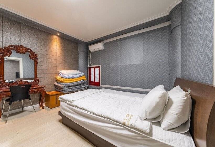 מוטל Gangneung Gyeongpodae Victoria