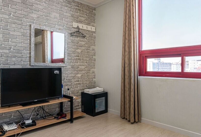 מוטל Gangneung Gyeongpodae Victoria