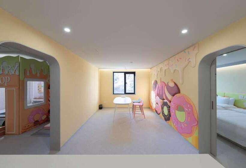 Мотель Gimhae Eobangdong Denbasta Kids Land