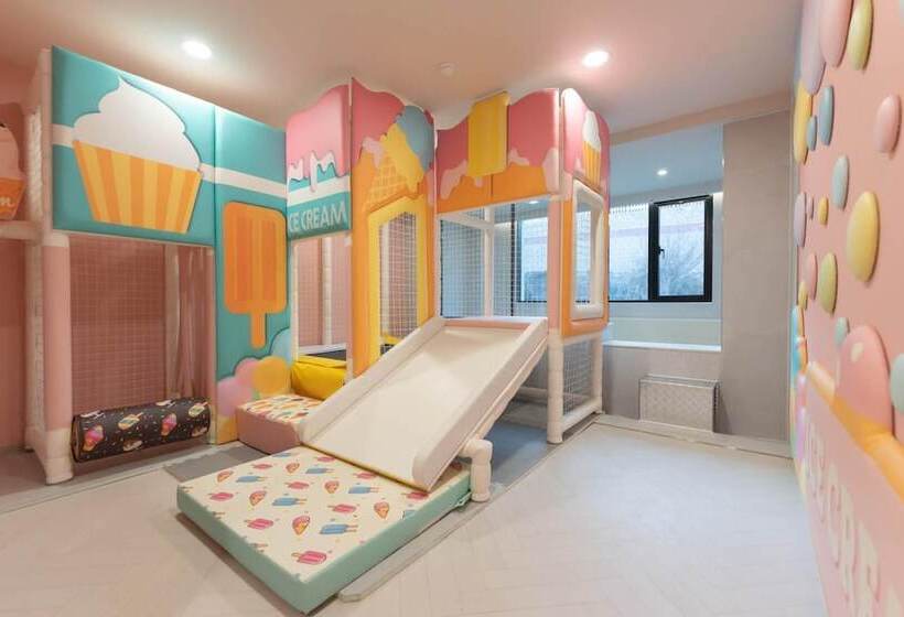 Мотель Gimhae Eobangdong Denbasta Kids Land