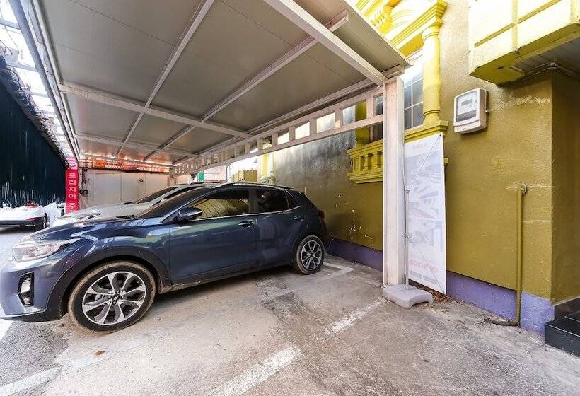 מוטל Gumi Wonpyeong Freesia