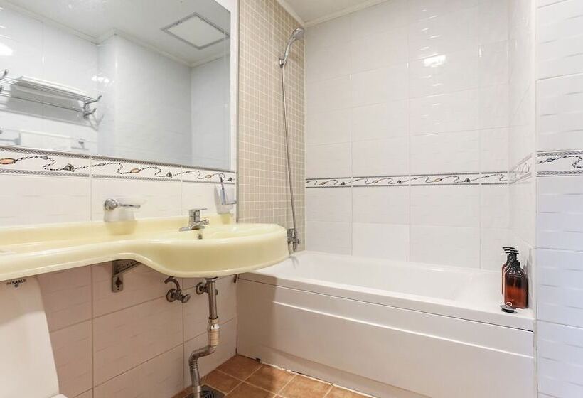 Мотель Inje Hotel Trip