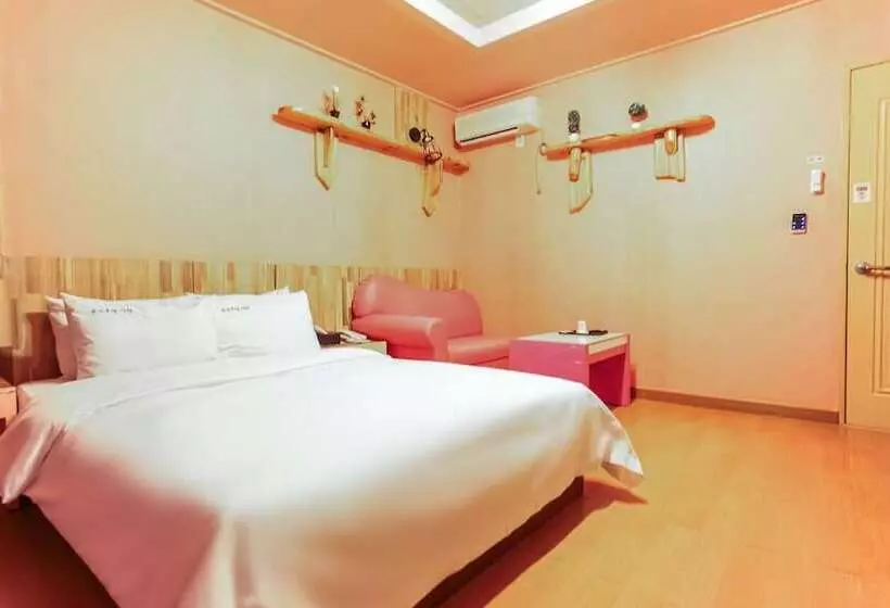 モーテル Inje Hotel Trip