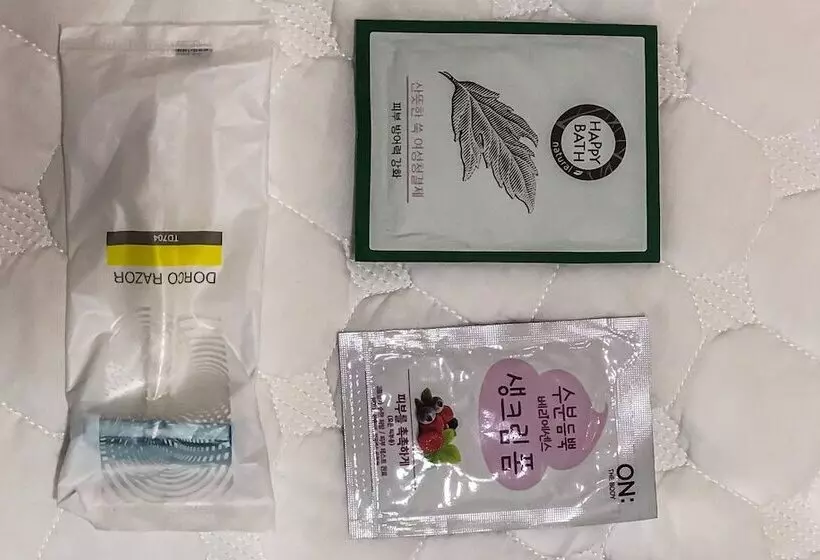 モーテル Jinju Tomji