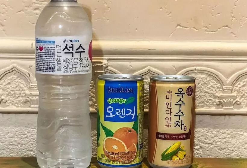 モーテル Jinju Tomji