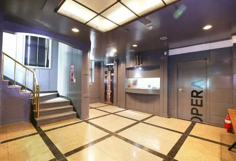 モーテル Kyeryong Opera