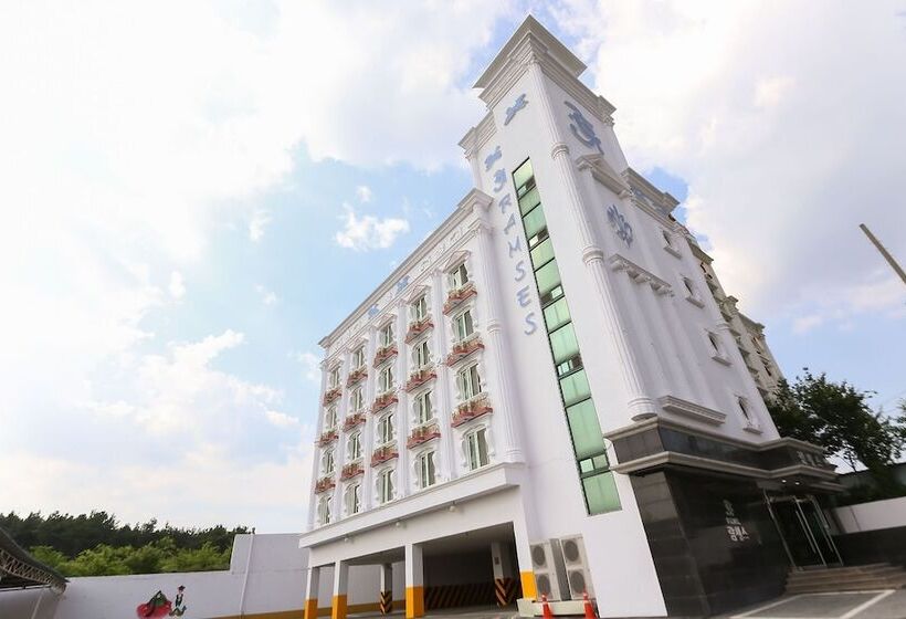 فندق على الطريق Namwon Ramesses