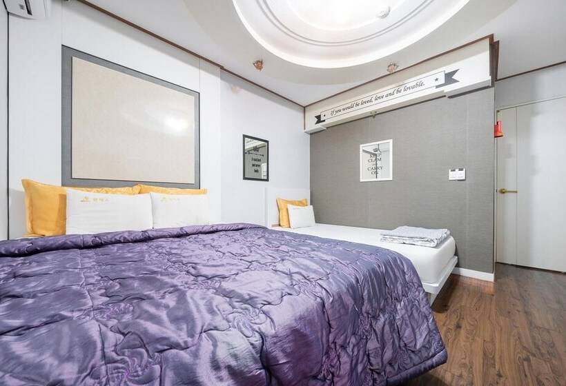 فندق على الطريق Namwon Ramesses