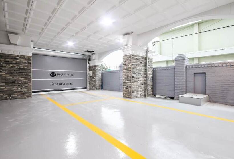 Motel Sacheon Commodore