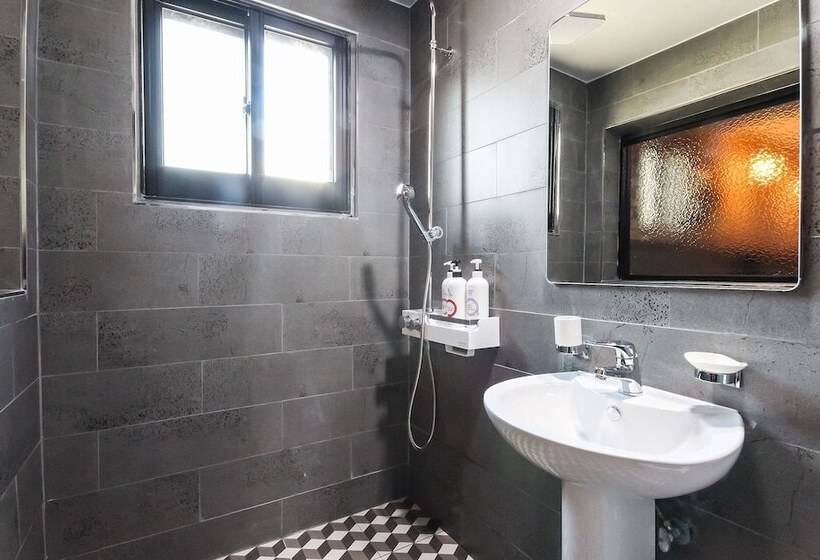 Motel Sacheon Commodore