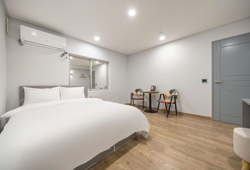 汽车旅馆 Suwon Sr