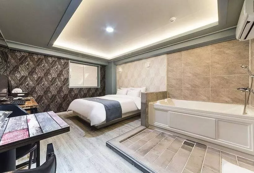 Motelli Suwon Yeongtong K