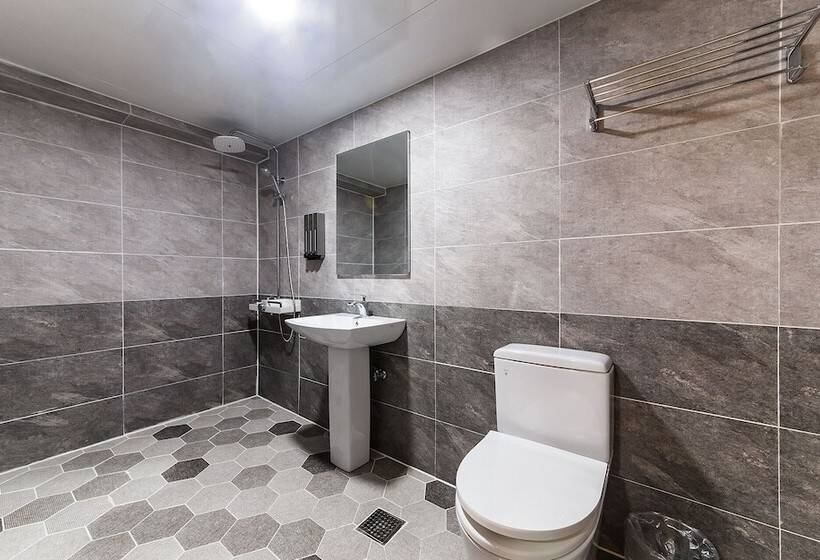 모텔 Suwon Yeongtong K