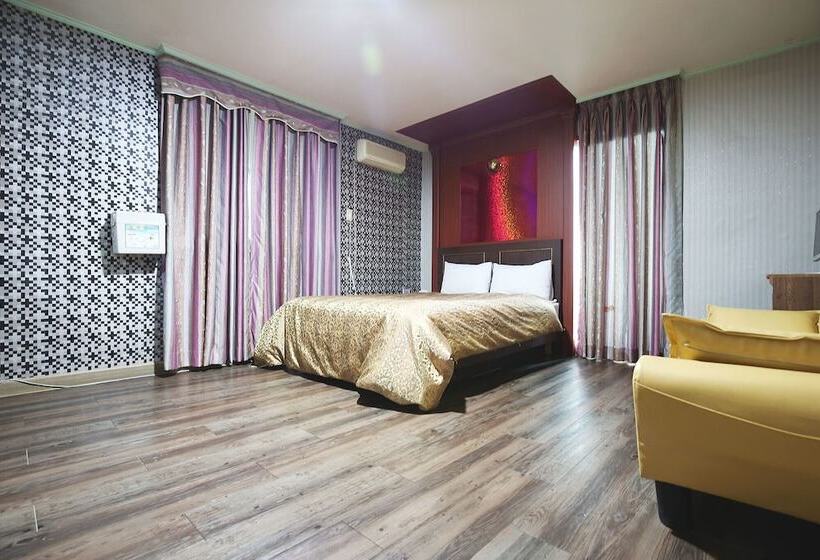 فندق على الطريق Yesan  Lanos