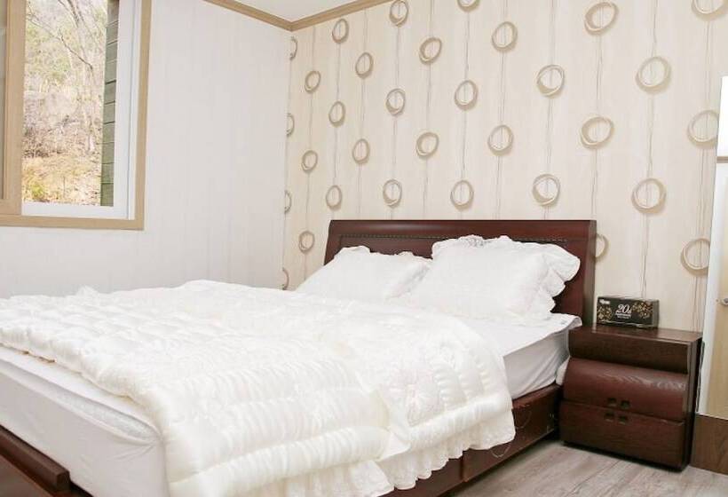 Namhae Geumsan Ianjae Pension