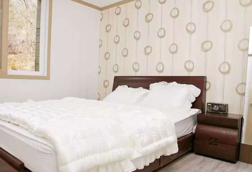 Namhae Geumsan Ianjae Pension