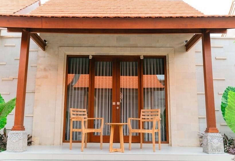 ペンション The Ume Cemagi