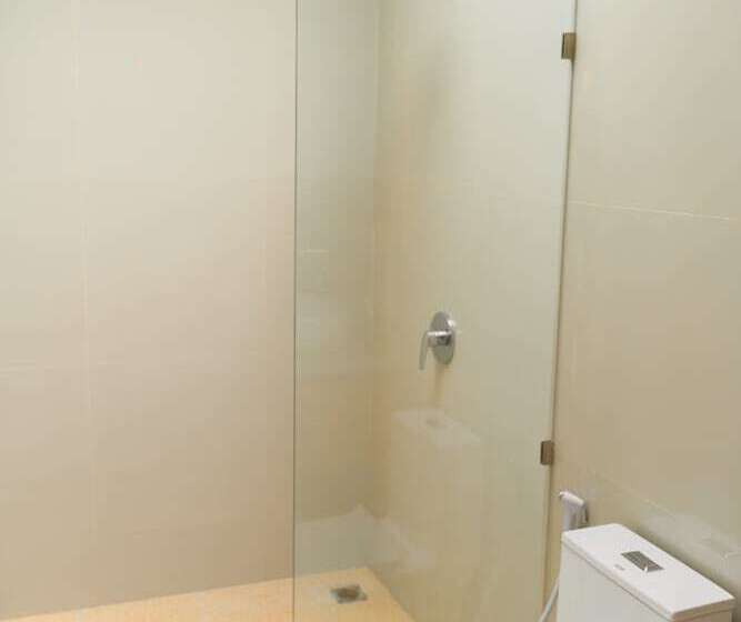 ペンション The Ume Cemagi