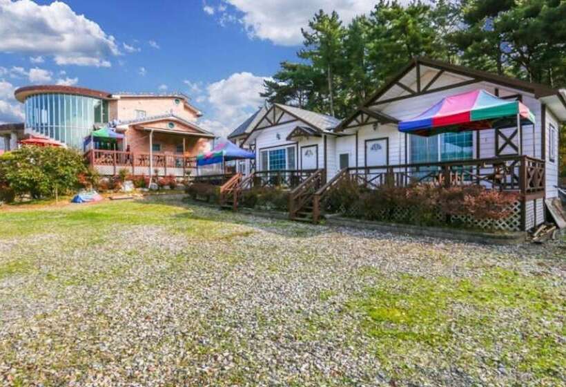 Taean  Sunflower Pension