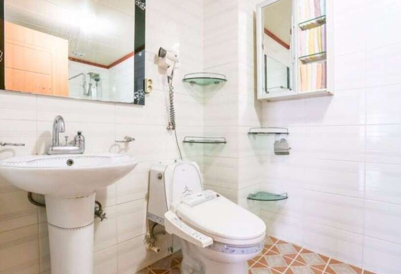 Taean  Sunflower Pension