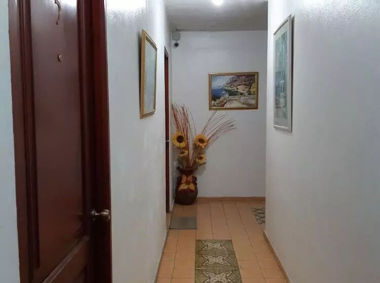 Aparta Hotel Casa Clara