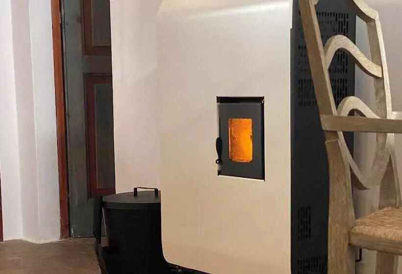 ベッドアンドブレックファースト Agriturismo Il Sarale   Umbria