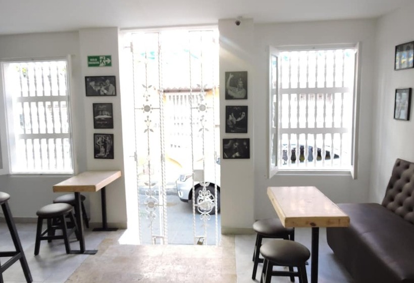 ベッドアンドブレックファースト Casa Biscanna