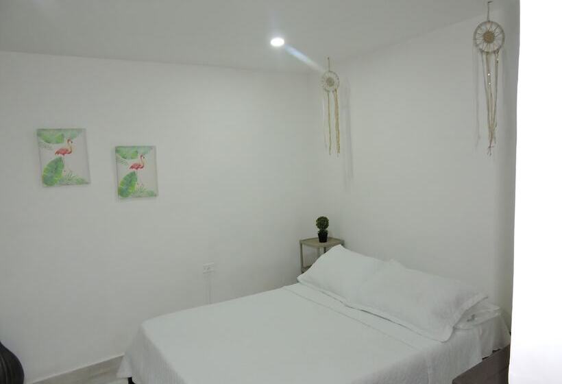 ベッドアンドブレックファースト Casa Biscanna