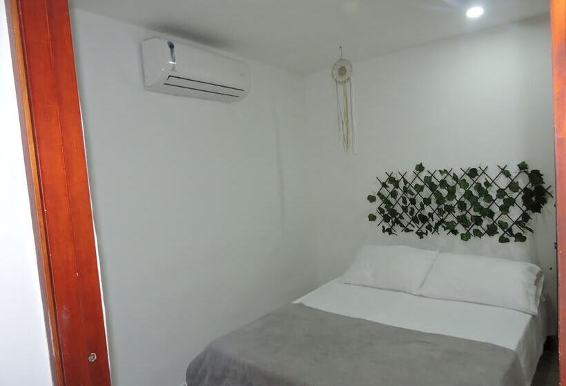 ベッドアンドブレックファースト Casa Biscanna