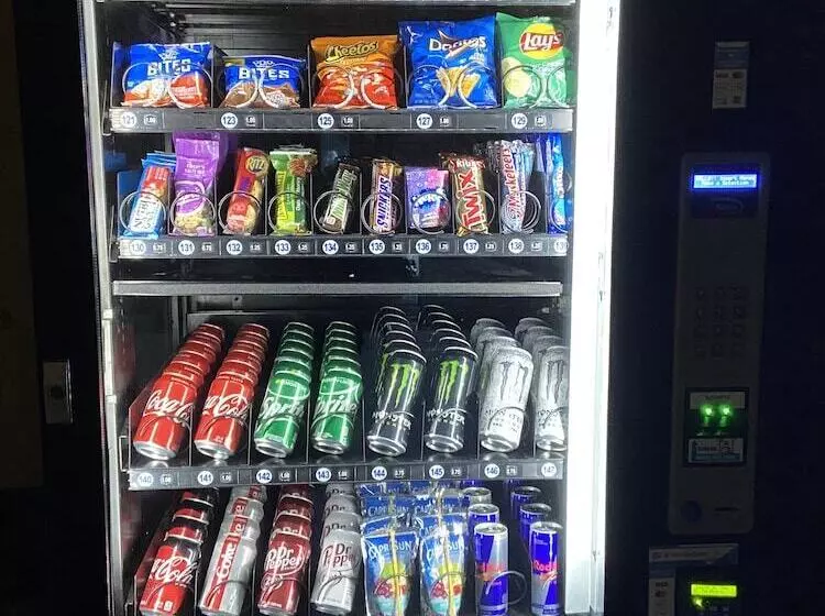 Holiday Motel & Rv Park