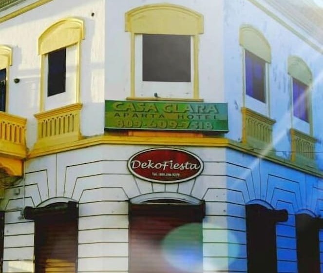 Aparta Hotel Casa Clara