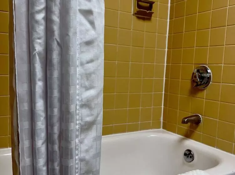 ホテル Bradley Inn