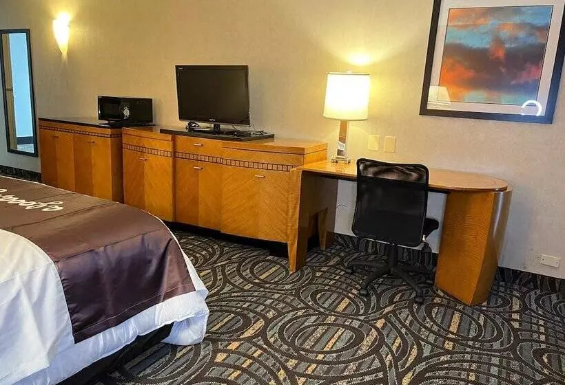 ホテル Bradley Inn