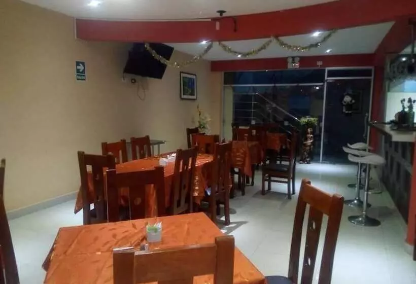 ホテル El Palacio De Los Lirios