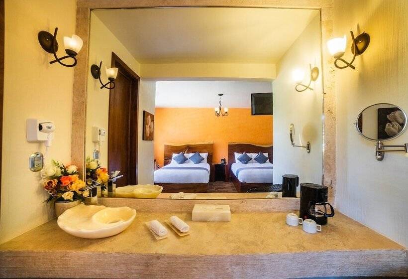 בית מלון כפרי El Roble Resort