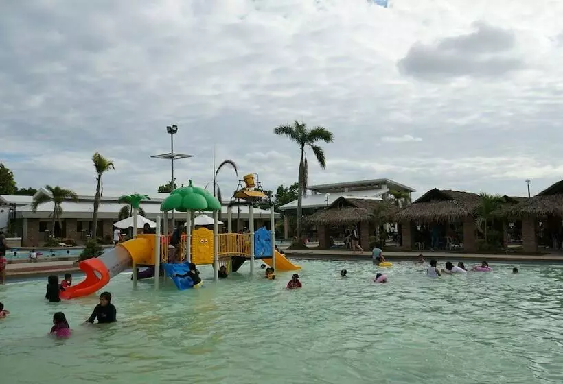 ホテル Hacienda Galea Resort And Events Place