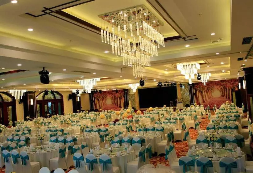 هتل Hai Yen Luxury