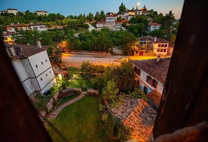 ホテル Kürkçü Konak